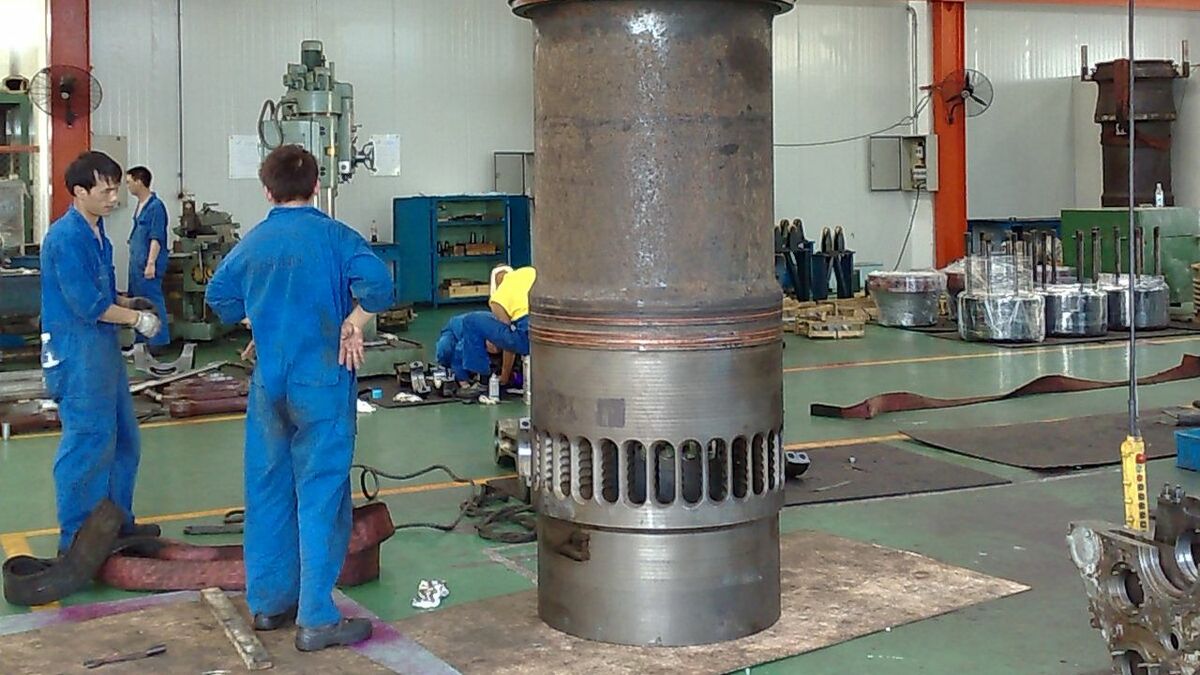 Resolving lubrication issues associated with low-sulphur fuels