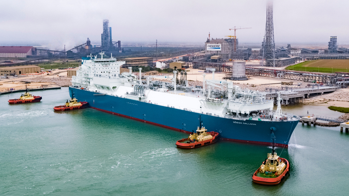 Abu Dhabi takes stake in US LNG exporter