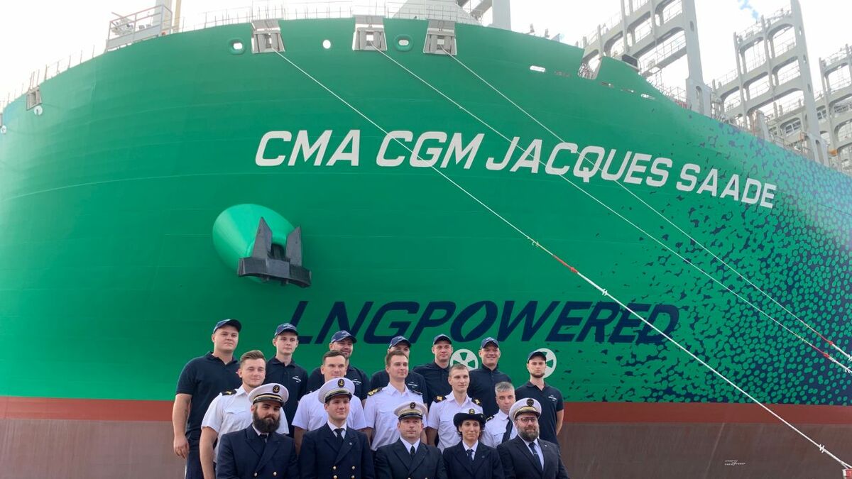 CMA CGM receives LNG-powered ULCS series flagship